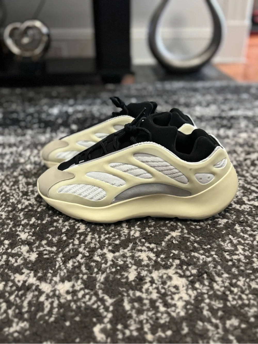 adidas Men's Cream and Black Yeezy 700 v3 Sneakers